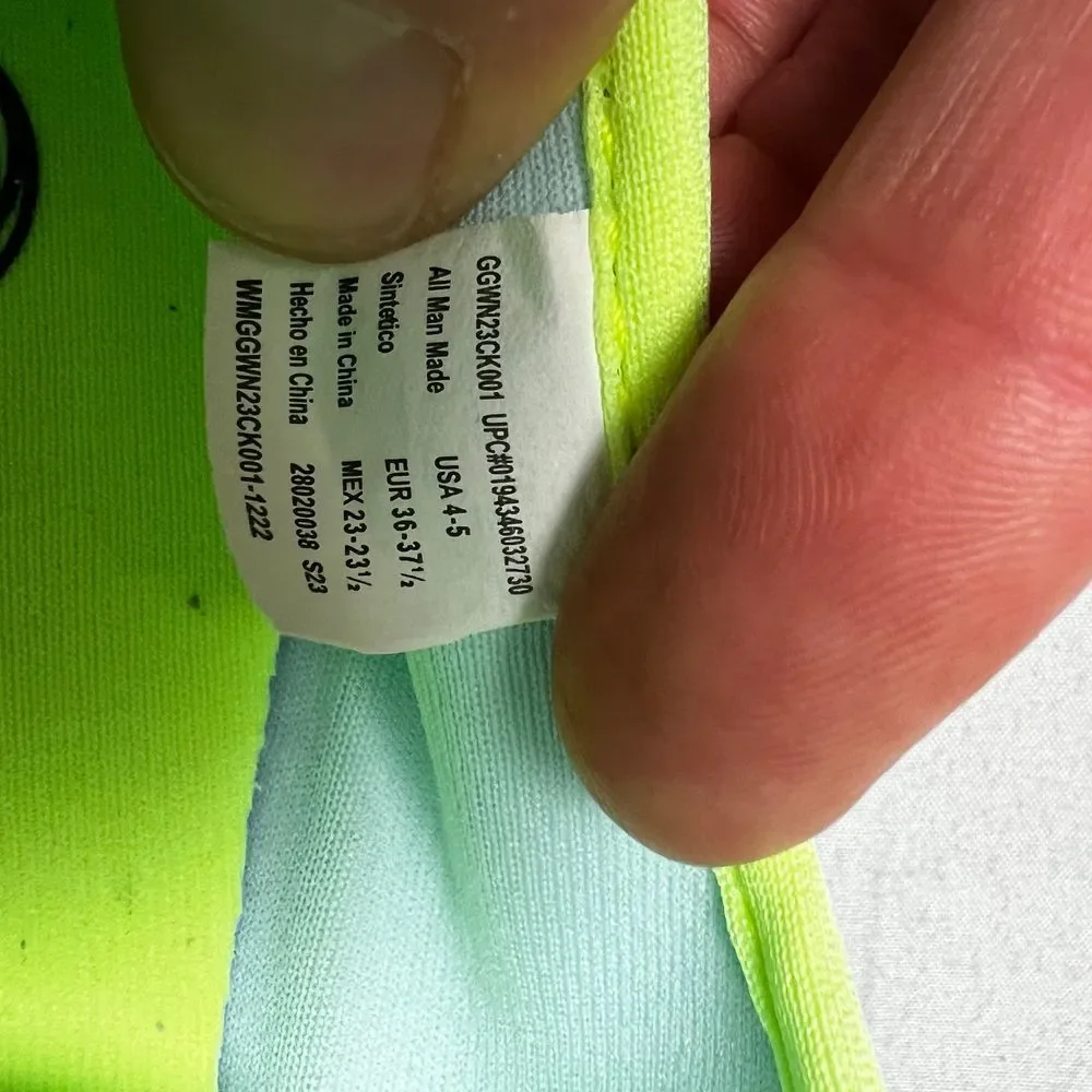 Wonder Nation Mint Neon Yellow Mesh Water Shoes Aqua Socks Beach Swimming Sz 4.5